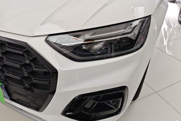 Used Audi Q5L 2023 40T Luxury Dynamic Model
