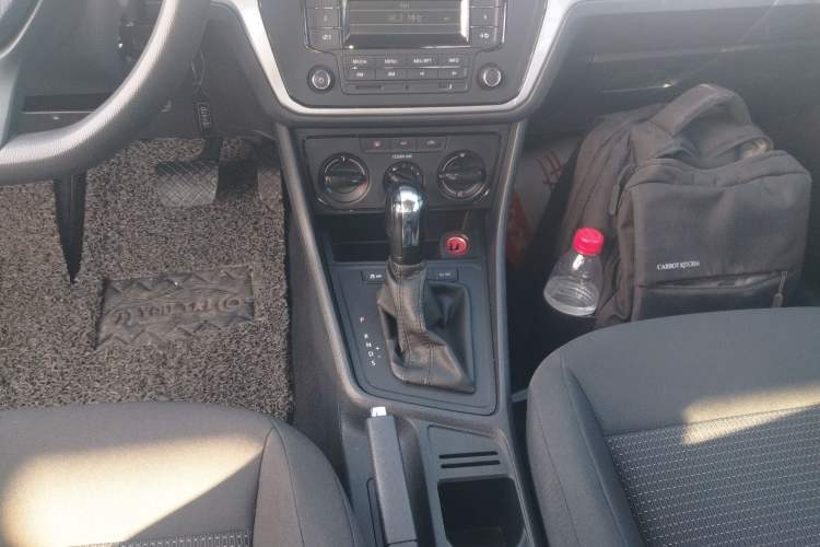 Used Volkswagen Lavida 2017 1.6L Automatic Fashion Edition