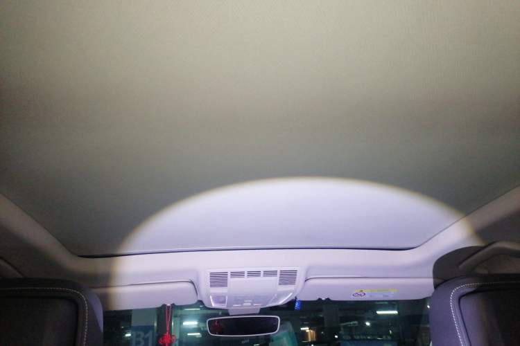 Used Volkswagen Touareg 2020 2.0 TSI RuiShang Edition China VI Standard
