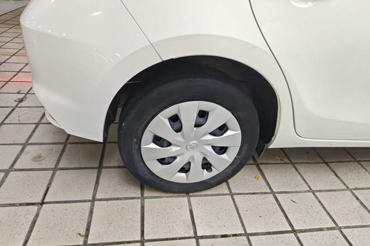 Used Toyota YARiS L 2020 1.5L CVT Leading Edition
