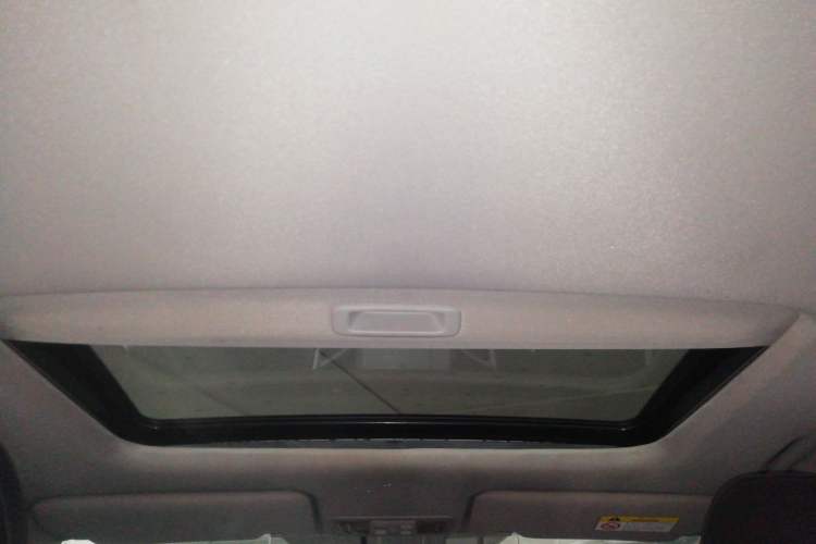 Used Honda Jade 2017 1.8L automatic Comfort version 5 seats