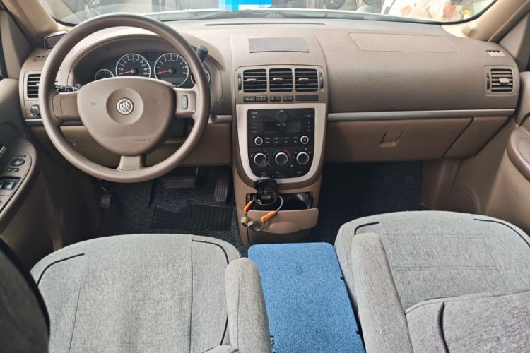 Used Buick GL8 2014 2.4L Classic Edition