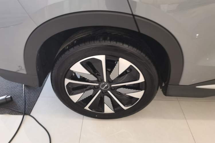 Used BYD Song PLUS New Energy 2025 EV Intelligent Driving Version 520km Premium Model
