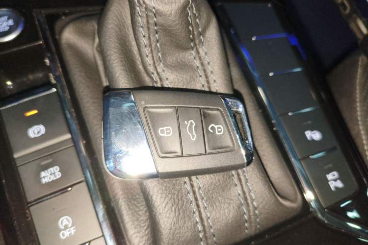 Used Volkswagen Passat 2023 Restyled 330TSI Starry Luxury Edition
