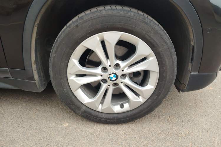 Used BMW X1 2016 sDrive18Li Premium Edition
