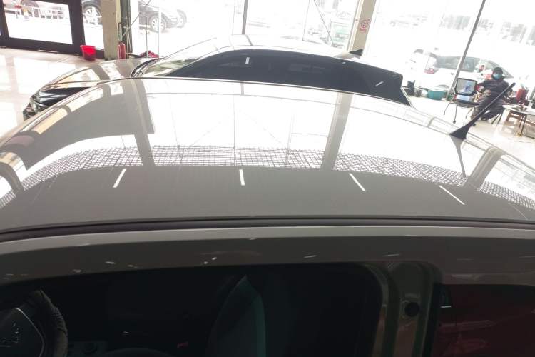 Used Wuling Hongguang MINIEV 2021 Macaron Premium Model – Lithium Iron Phosphate
