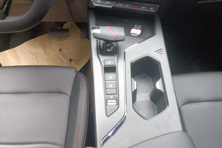 Used Changan X5 PLUS 2024 1.5T DCT Excellence Edition