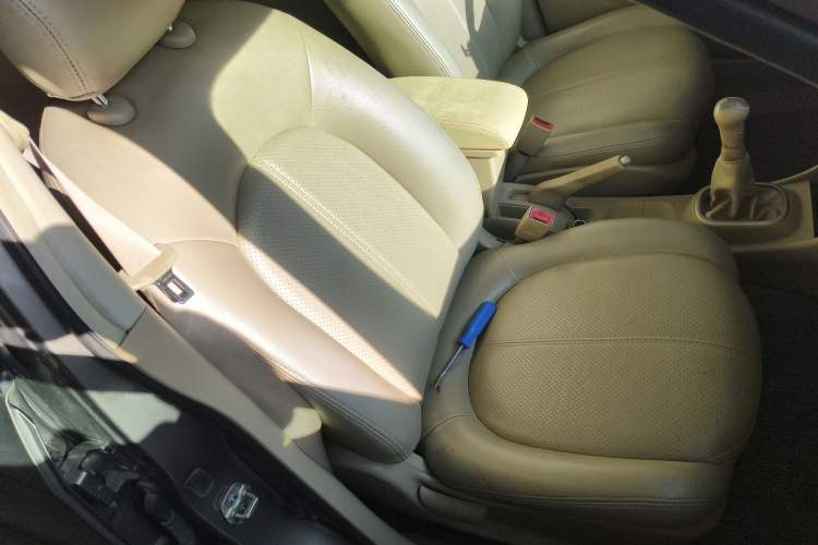 Used Nissan Sylphy 2012 Classic 1.6XE Manual Comfort Edition