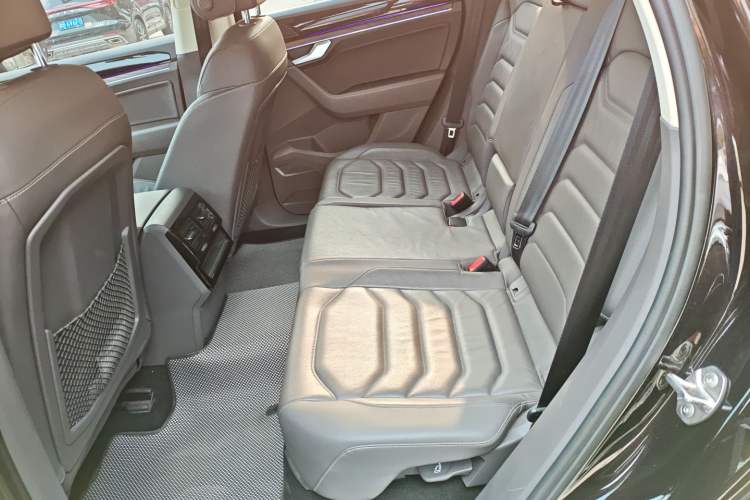 Used Volkswagen Touareg 2020 3.0 TSI Luxury Edition China VI
