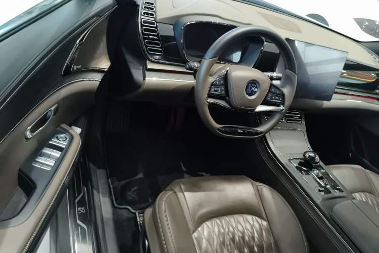 Used BYD Han 2020 DM Four-Wheel Drive Performance Edition Prestige Model
