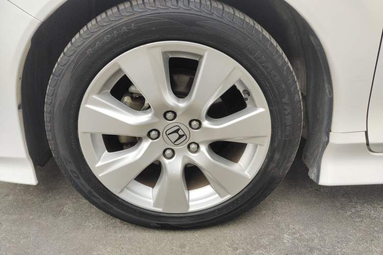 Used Honda Jade 2014 1.8L Automatic Comfort Elite Version 5 Seats