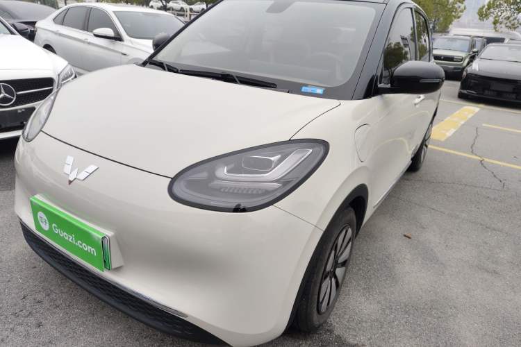 Used Wuling Bingo 2023 410 km Lingxi Deluxe Edition