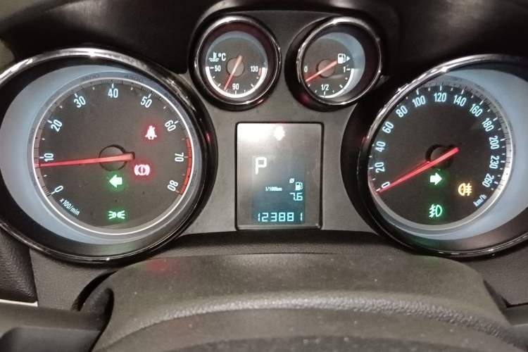 Used Buick Encore 2014 1.4T Automatic Two-Wheel Drive Urban Elite Model
