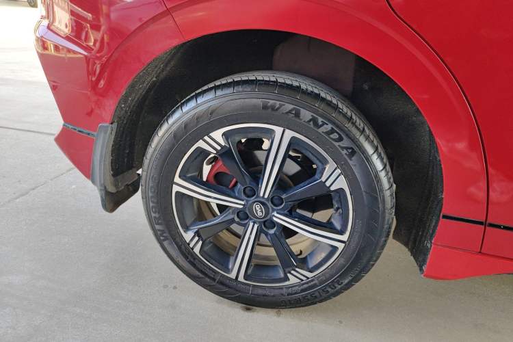 Used BYD e2 2019 Standard Range Model – Smart & Comfortable Version
