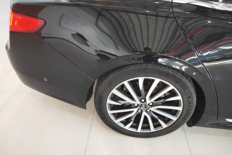 Used Lincoln Continental 2019 2.0T Two-Wheel Drive Prestige Version China VI Standard
