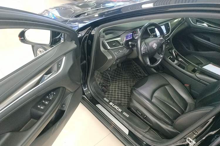 Used Buick LaCrosse 2021 652T Luxury Model
