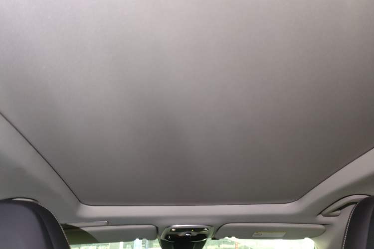 Used Lynk & Co 01 2019 2.0T Two-Wheel-Drive Pro Version China VI Standard
