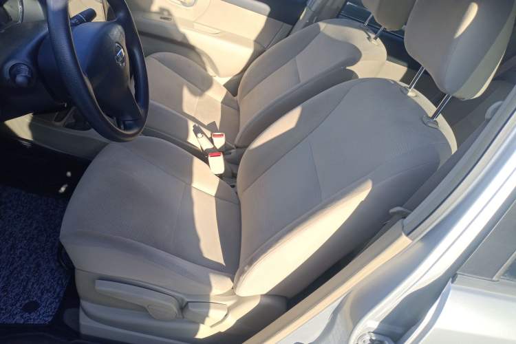 Used Nissan Livina 2015 1.6XE CVT Comfort Edition
