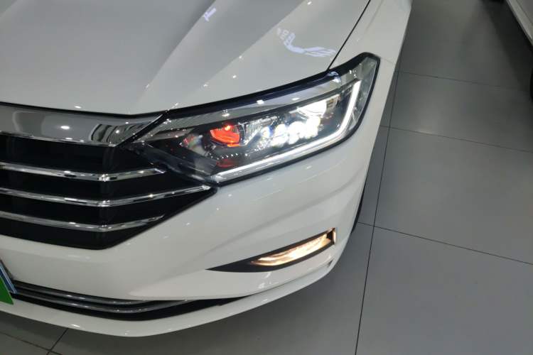 Used Volkswagen Sagitar 2022 280TSI DSG Excellence Edition
