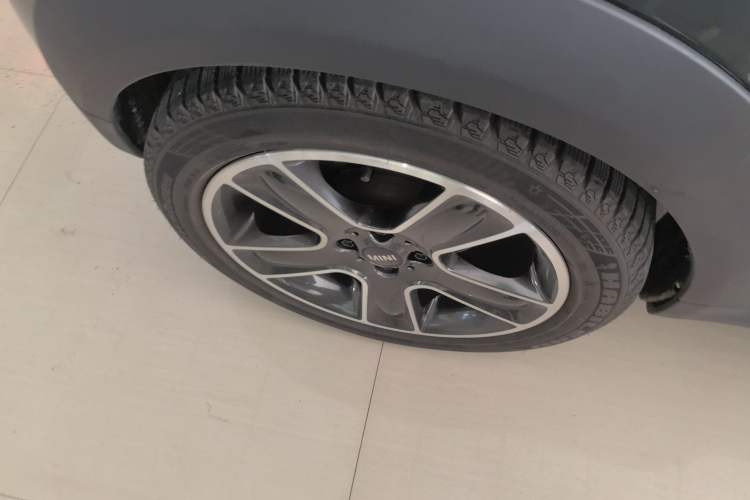 Used  Roadster 2012 1.6L COOPER
