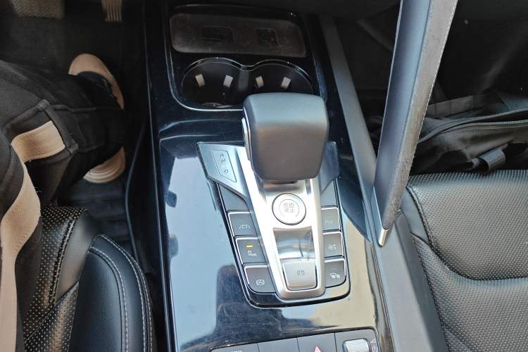 Used BYD Song Pro New Energy 2019 EV High-Power Long-Range Flagship Model
