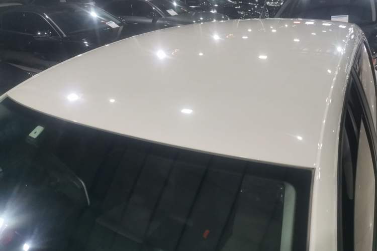 Used Volkswagen Polo 2016 1.4L Manual Fashion Model
