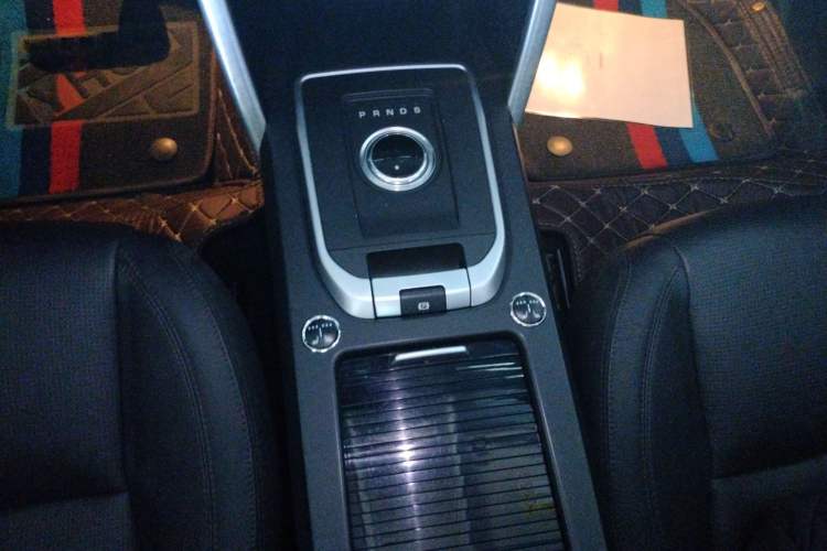 Used Land Rover Discovery Sport 2016 2.0T SE
