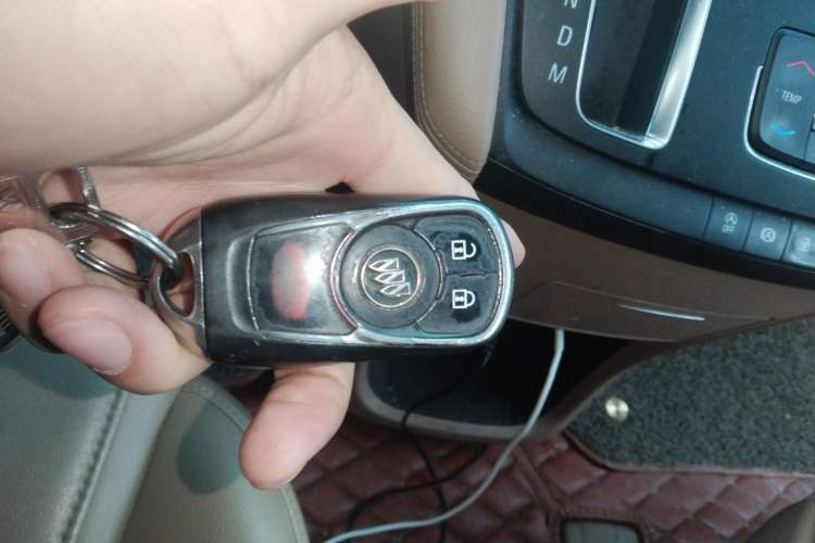 Used Buick GL8 2017 ES 28T Premium Version China V Standard
