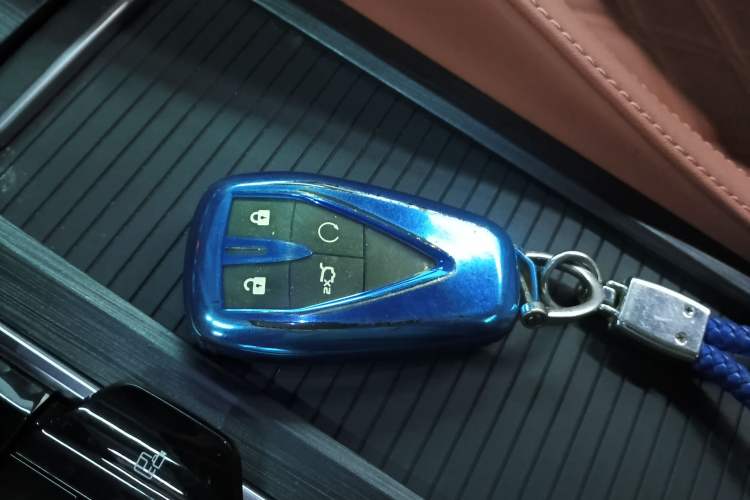 Used Changan CS75 PLUS 2023 3rd Generation 1.5T Automatic Prestige Model
