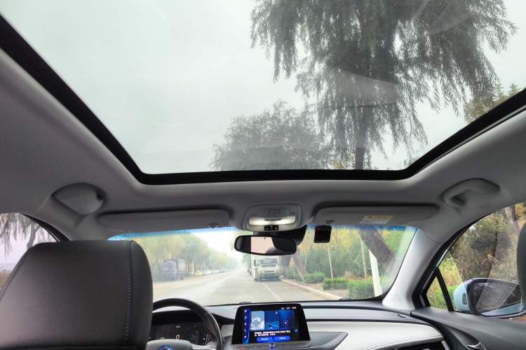 Used Buick Velite 6 2019 Connected & Smart
