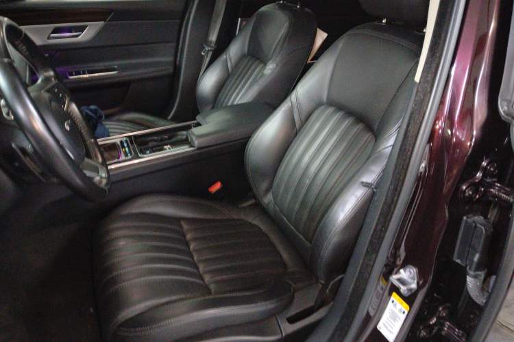 Used Jaguar XFL 2018 XFL 3.0 SC 340 PS Luxury Edition
