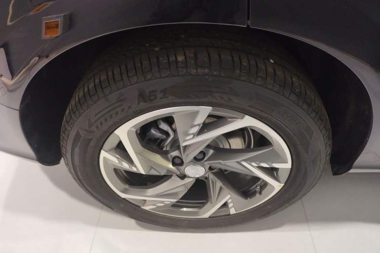 Used Hongqi HS3 PHEV 2024 PHEV 115km Jingwei Edition
