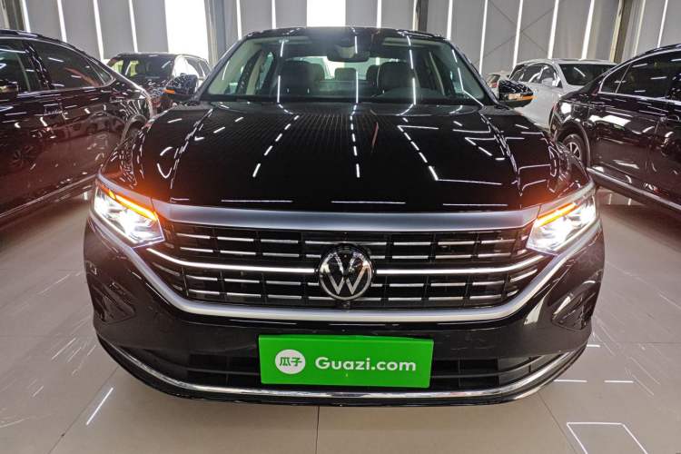 Used Volkswagen Passat 2024 380TSI Dragon Glory Edition
