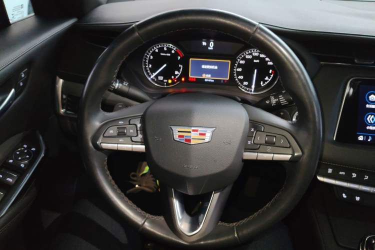 Used Cadillac XT4 2022 28T Two-Wheel Drive Prestige Version