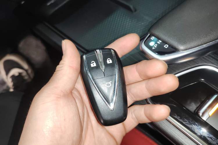 Used Changan UNI-T 2020 1.5T Prestige Version
