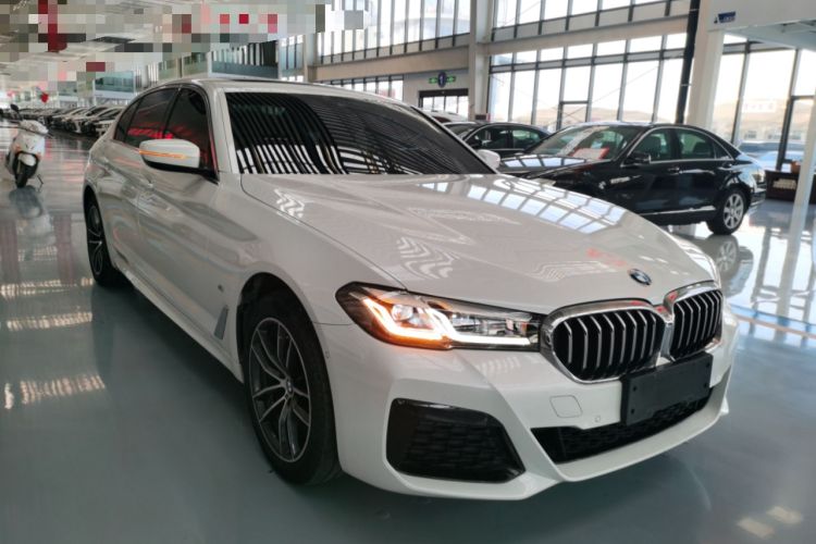 Used BMW 5 Series 2022 Second Facelift 525Li M Sport Package
