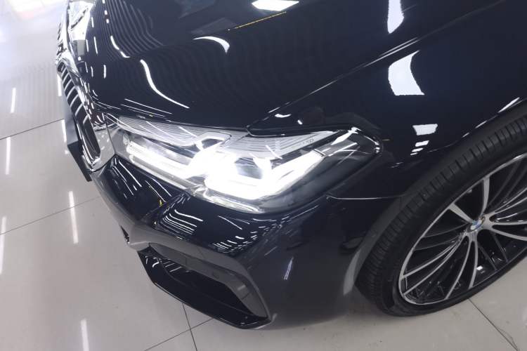 Used BMW 5 Series 2023 Restyled 530Li Leading Edition M Sport Package
