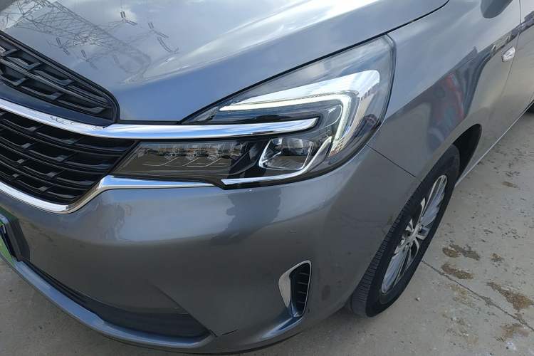 Used Buick GL8 2021 Land Cruiser Executive Class 652T Comfort Model