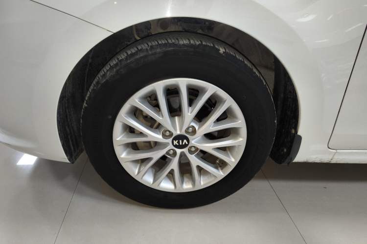 Used Kia K2 2017 Sedan 1.4L Manual Transmission GLS
