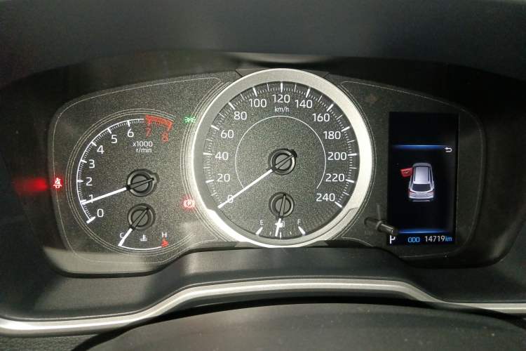 Used Toyota FRONTLANDER 2022 2.0L CVT Luxury PLUS Edition
