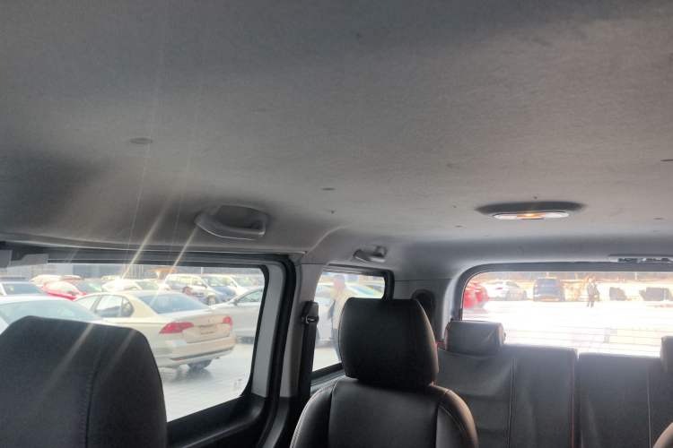 Used  M3 2015 Maker Edition 1.6L Luxury Smart Version