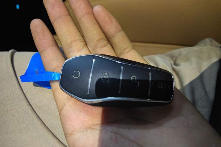 Used BYD Song L DM-i 2024 160 km Excellence Version
