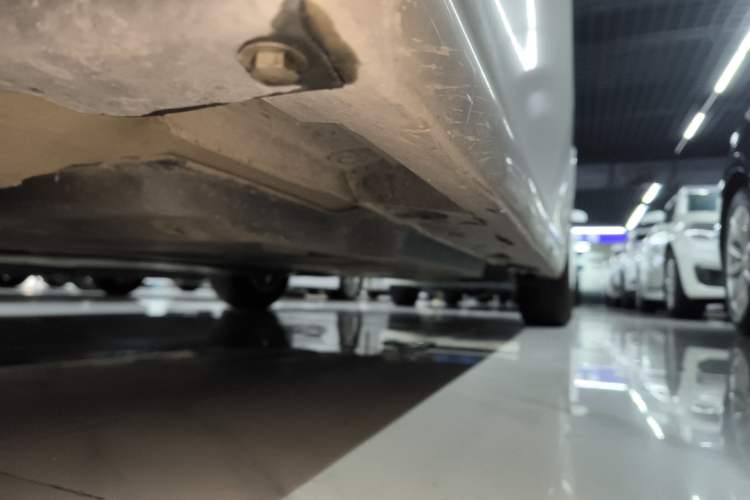 Used Toyota Camry 2018 2.0E Leading Edition
