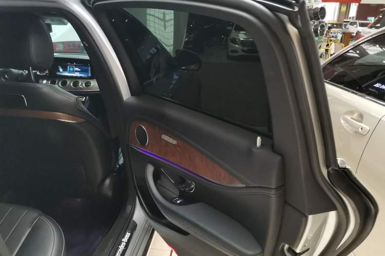 Used Mercedes-Benz E-Class 2016 E 300 L Stylish Model
