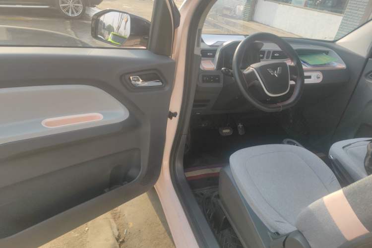 Used Wuling Hongguang MINIEV 2022 Zizai Version Lithium-NMC
