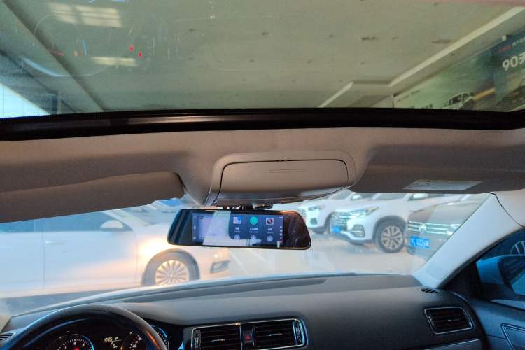 Used Volkswagen Sagitar 2018 1.6L Automatic Comfort Model