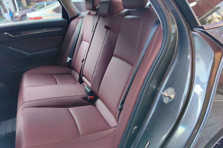 Used Honda Accord 2022 260TURBO Phantom Night · Prestige Edition
