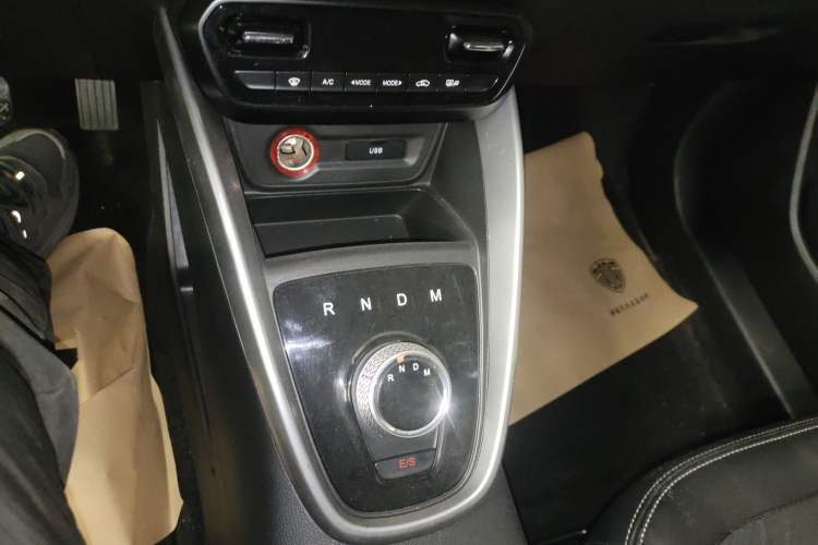 Used Baojun 510 2017 1.5L Automatic Fashion Model