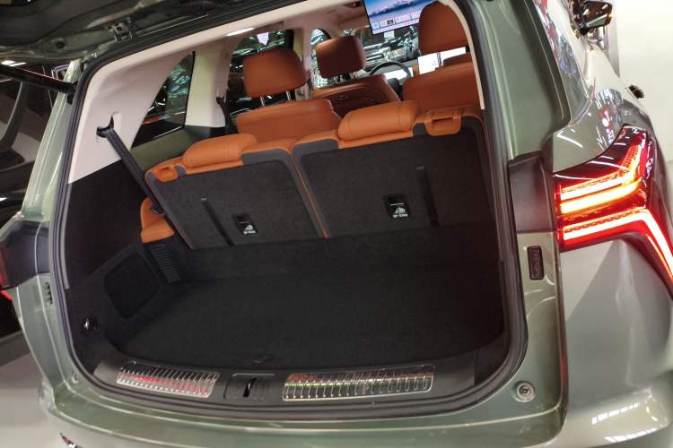 Used Wey Lanshan 2025 Four-Wheel Drive Ultra