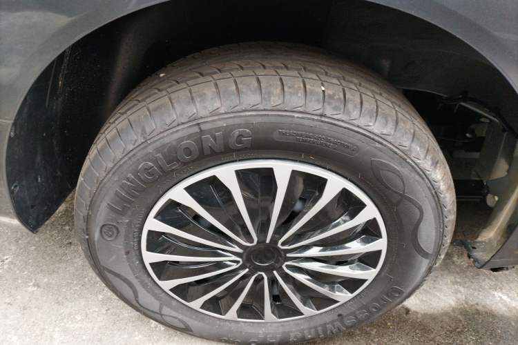 Used Wuling Hongguang New Energy 2024 All-Electric Model 300KM Standard Version
